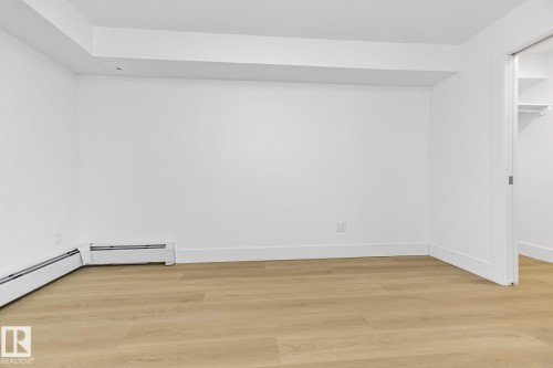114 9504 182 Street, Edmonton, AB - Indoor Photo Showing Other Room