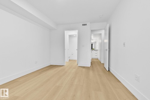 114 9504 182 Street, Edmonton, AB - Indoor Photo Showing Other Room