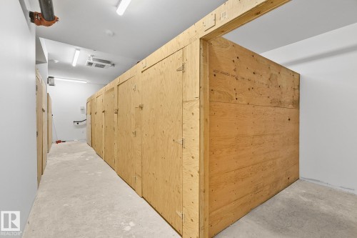 114 9504 182 Street, Edmonton, AB - Indoor Photo Showing Other Room