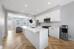 95 2072 WONNACOTT Way  Edmonton, AB T6X 2V7