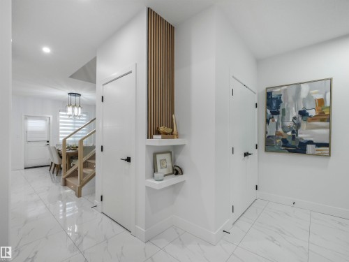 3519 45 Avenue, Beaumont, AB - Indoor Photo Showing Other Room