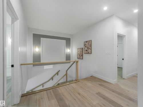 3519 45 Avenue, Beaumont, AB - Indoor Photo Showing Other Room