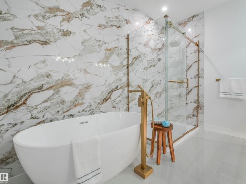 3519 45 Avenue, Beaumont, AB - Indoor Photo Showing Bathroom