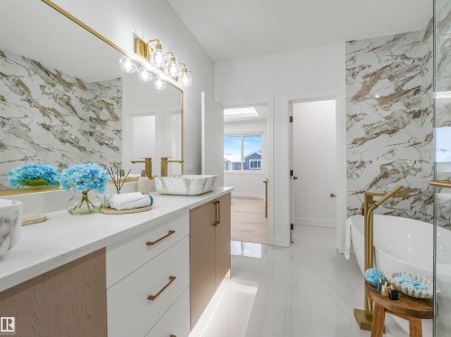 3519 45 Avenue, Beaumont, AB - Indoor Photo Showing Bathroom