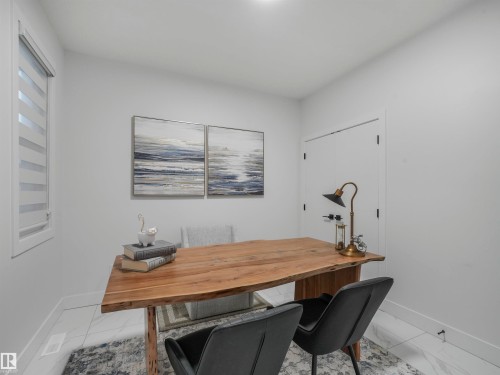 3519 45 Avenue, Beaumont, AB - Indoor Photo Showing Other Room