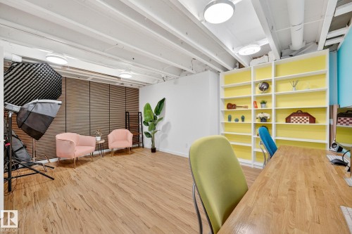 1954 119A Street, Edmonton, AB - Indoor Photo Showing Office