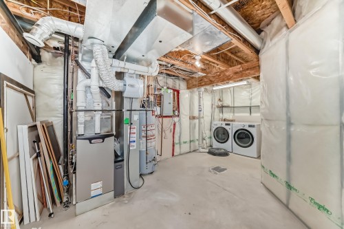 1954 119A Street, Edmonton, AB - Indoor Photo Showing Laundry Room