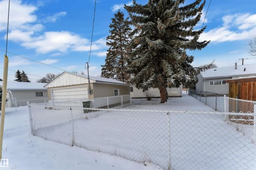16111 109 Avenue, Edmonton, AB - Outdoor