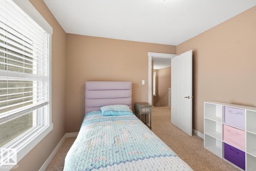 2292 Warry Loop, Edmonton, AB - Indoor Photo Showing Bedroom