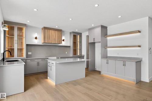 82 Baker Street, Ardrossan, AB - Indoor Photo Showing Kitchen