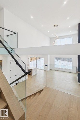 143 25122 Sturgeon Road, Rural Sturgeon County, AB - Indoor Photo Showing Other Room