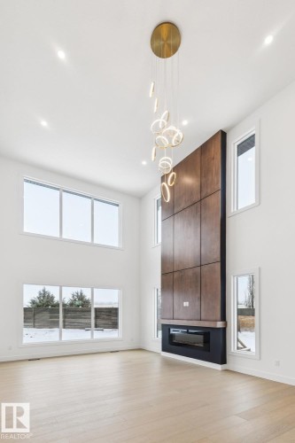 143 25122 Sturgeon Road, Rural Sturgeon County, AB - Indoor Photo Showing Other Room