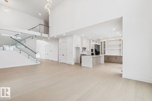 143 25122 Sturgeon Road, Rural Sturgeon County, AB - Indoor Photo Showing Kitchen