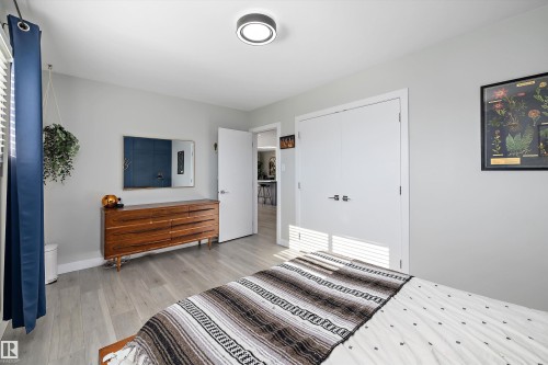 6304 94A Avenue, Edmonton, AB - Indoor Photo Showing Bedroom