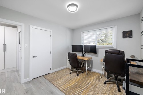 6304 94A Avenue, Edmonton, AB - Indoor Photo Showing Office