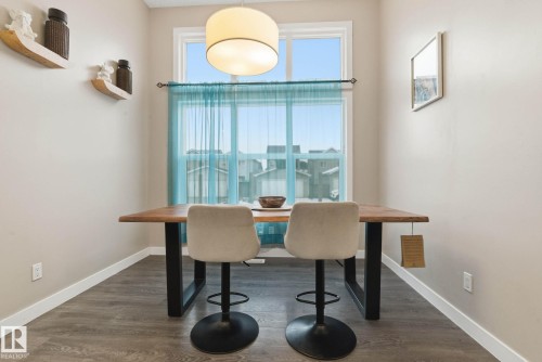 5048 Andison Close, Edmonton, AB - Indoor Photo Showing Dining Room