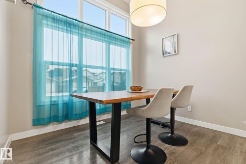 5048 Andison Close, Edmonton, AB - Indoor Photo Showing Dining Room