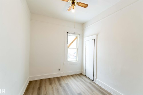11734 87 Street, Edmonton, AB - Indoor Photo Showing Other Room