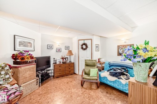 14 Linkside Place, Spruce Grove, AB - Indoor Photo Showing Bedroom