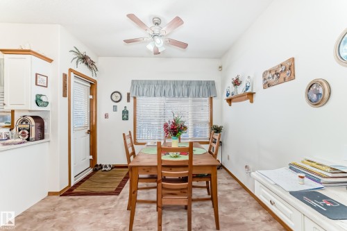 14 Linkside Place, Spruce Grove, AB - Indoor Photo Showing Other Room