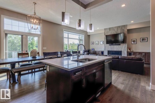 19 20425 93 Avenue, Edmonton, AB - Indoor With Fireplace