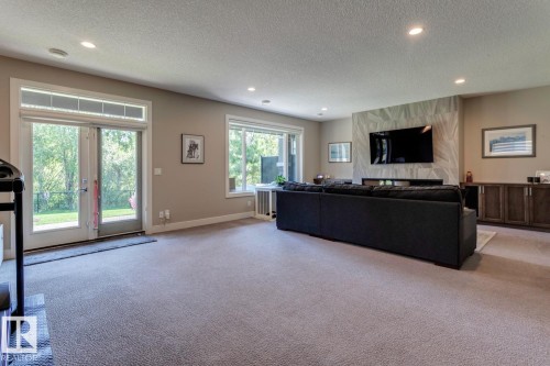 19 20425 93 Avenue, Edmonton, AB - Indoor
