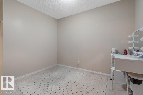 209 530 Watt Boulevard, Edmonton, AB - Indoor Photo Showing Other Room