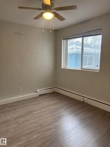 24 8406 104 Street, Edmonton, AB - Indoor Photo Showing Other Room