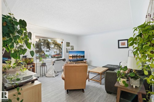 9550 128 Avenue, Edmonton, AB - Indoor