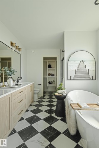 3304 Chickadee Drive Nw, Edmonton, AB - Indoor Photo Showing Bathroom