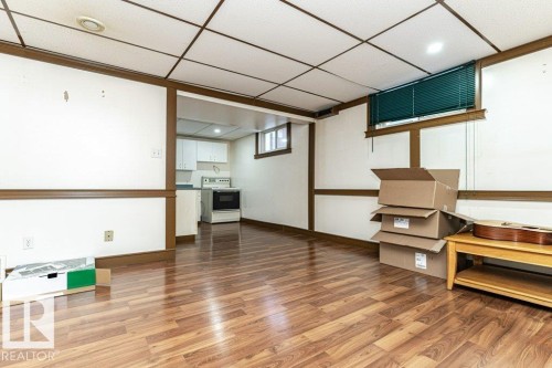 16614 105 Avenue, Edmonton, AB - Indoor Photo Showing Other Room