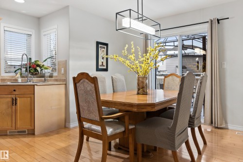 20432 50 Avenue, Edmonton, AB - Indoor Photo Showing Dining Room