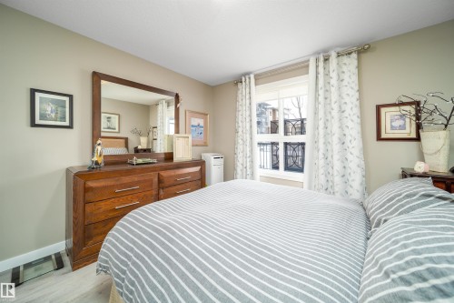 125 5504 Schonsee Drive, Edmonton, AB - Indoor Photo Showing Bedroom