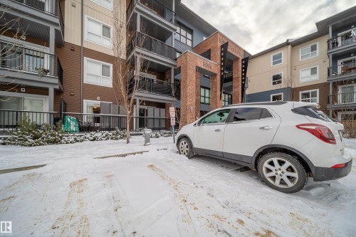 125 5504 Schonsee Drive, Edmonton, AB - Outdoor