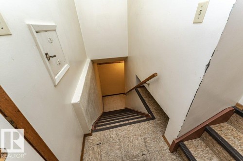 13315-13317 82 Street, Edmonton, AB - Indoor Photo Showing Other Room