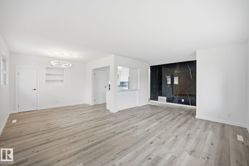 14719 87 Avenue, Edmonton, AB - Indoor