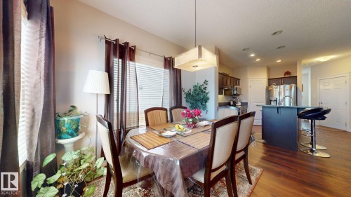 2917 16 A Avenue, Edmonton, AB - Indoor Photo Showing Dining Room