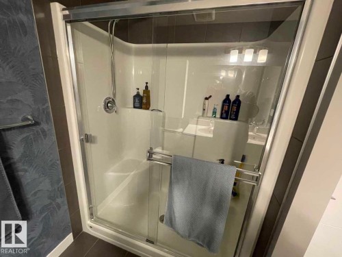 #200 8525 91 Street, Edmonton, AB - Indoor Photo Showing Bathroom