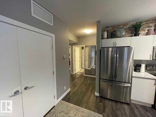 #200 8525 91 Street, Edmonton, AB - Indoor Photo Showing Kitchen