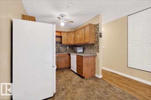 15621 83A Street, Edmonton, AB - Indoor Photo Showing Kitchen