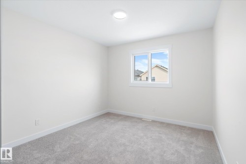22372 89 Avenue, Edmonton, AB - Indoor Photo Showing Other Room