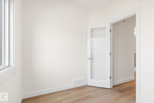 22372 89 Avenue, Edmonton, AB - Indoor Photo Showing Other Room