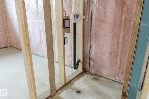 22372 89 Avenue, Edmonton, AB - Indoor