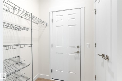 22372 89 Avenue, Edmonton, AB - Indoor