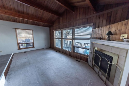 6818 50 Avenue, Rural Lac Ste. Anne County, AB - Indoor Photo Showing Other Room