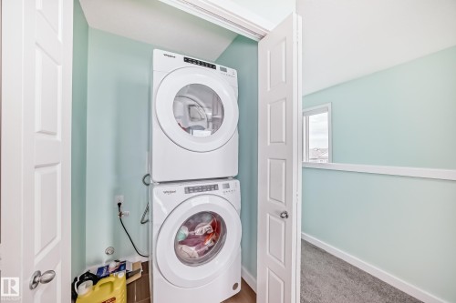 3330 15A Avenue, Edmonton, AB - Indoor Photo Showing Laundry Room