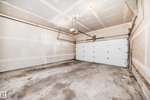 3330 15A Avenue, Edmonton, AB - Indoor Photo Showing Garage