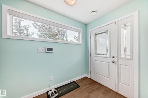 3330 15A Avenue, Edmonton, AB - Indoor Photo Showing Other Room
