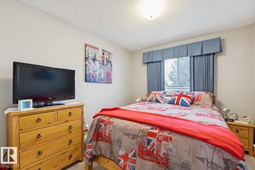 5 4020 21 Street, Edmonton, AB - Indoor Photo Showing Bedroom