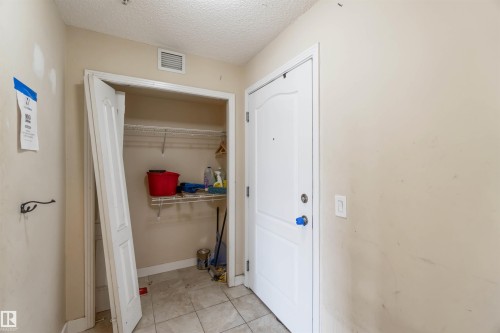 214 12660 142 Avenue, Edmonton, AB - Indoor Photo Showing Other Room